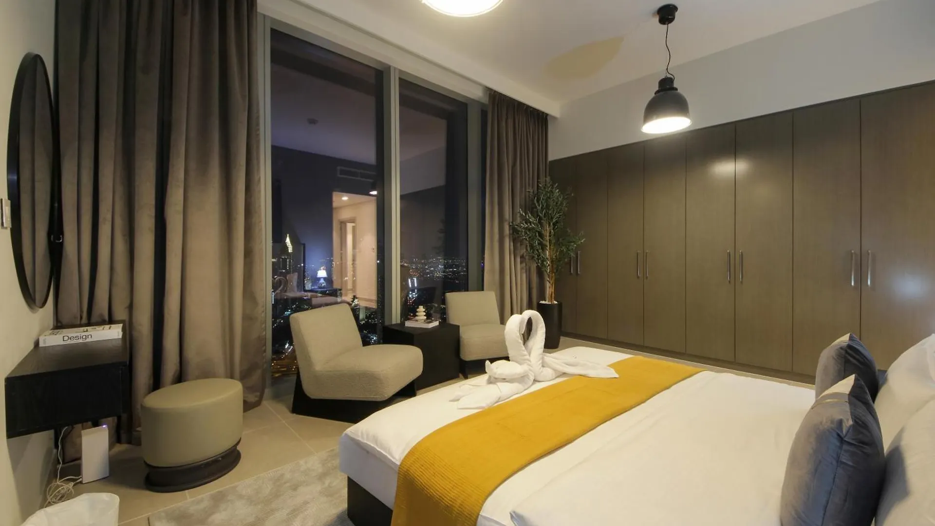 Ultraluxury 4Br Penthouse With Full Burj Khalifa View contacts